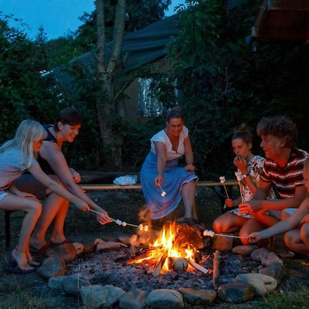 Camping Village Sy Ferrières Exteriér fotografie