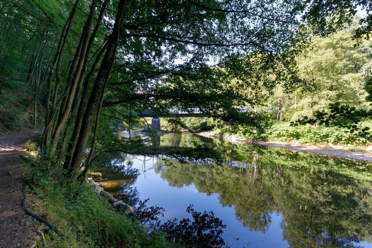Camping Village Sy Ferrières Exteriér fotografie